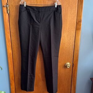 Elegant Chico’s Black Straight Leg Women's Pants Sz 2 (12-14-L)